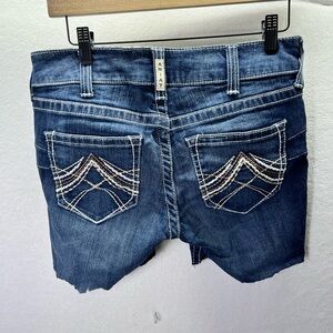 Ariat REAL denim Cut off Denim Jean Shorts Jorts Womens 29 Cute Comfy 2323